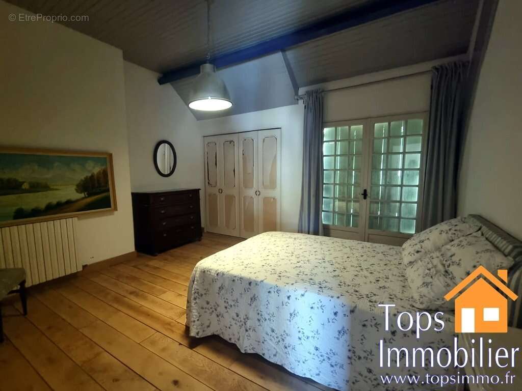 Maison à VILLEFRANCHE-DE-ROUERGUE