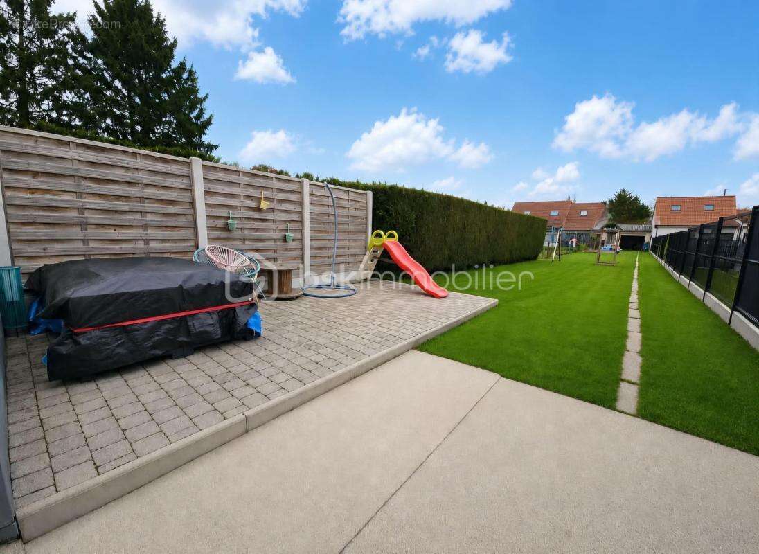 Maison 3 chambres jardin double garage - photo 8