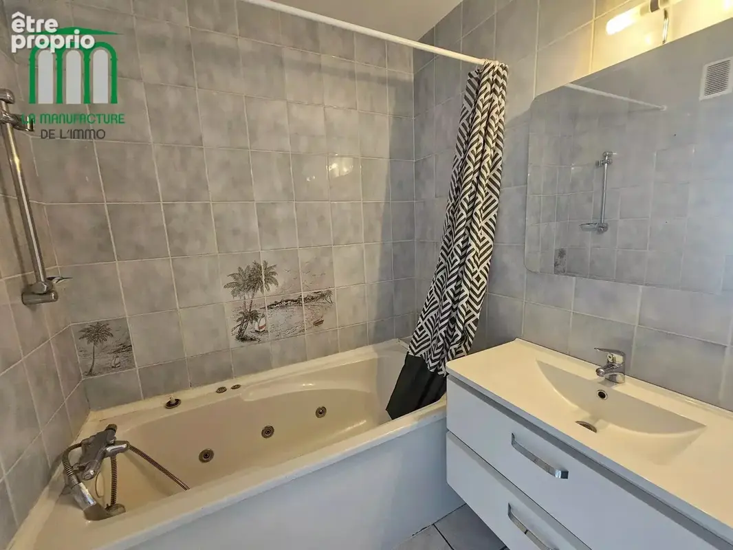 Appartement F3 - 64,94M2 - Cave - Saint-Etienne Secteur La Métare - photo 8