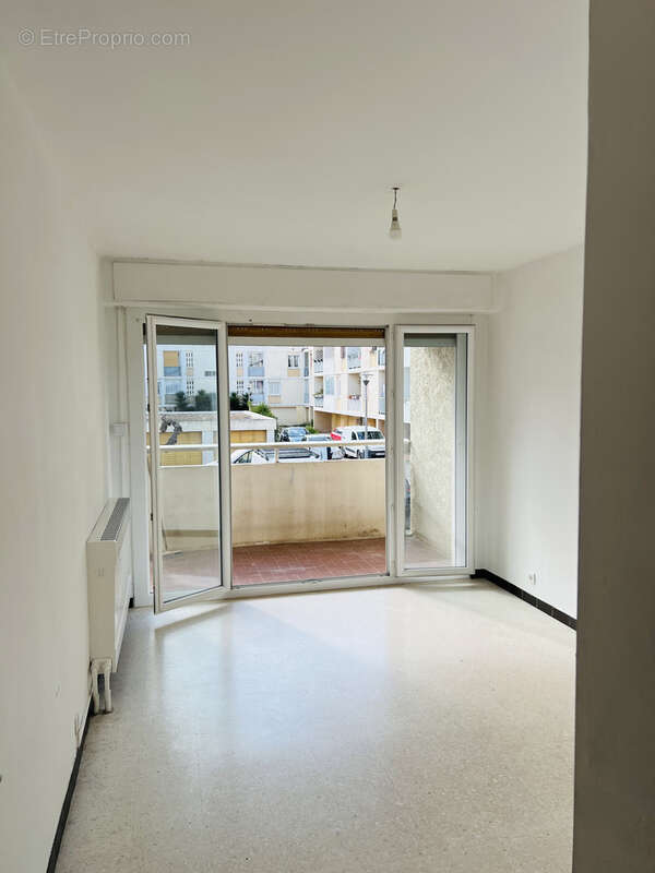 Appartement à LUNEL