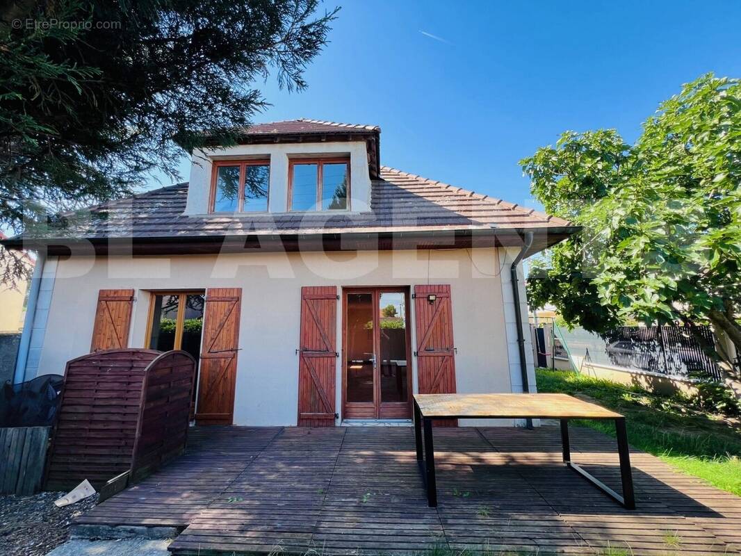 IMG_3138 - Maison à QUINCY-SOUS-SENART