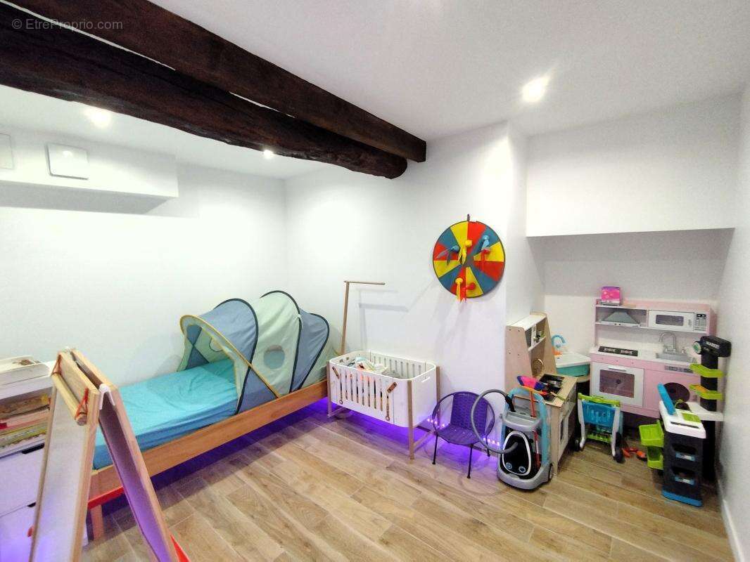 Maison 111 m² à Rochetaillee-Sur-Saone  - photo 14
