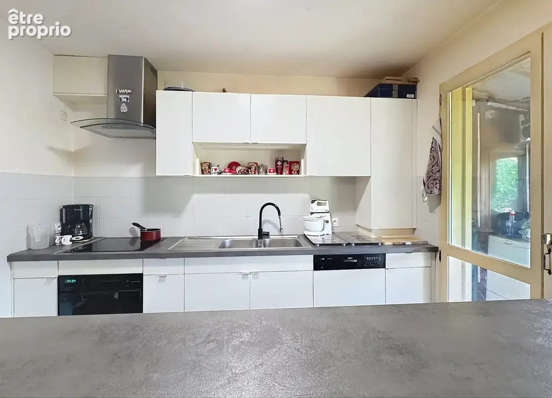 Maison mitoyenne de 118m2 et 4 grandes chambres - VERSONNEX - photo 4