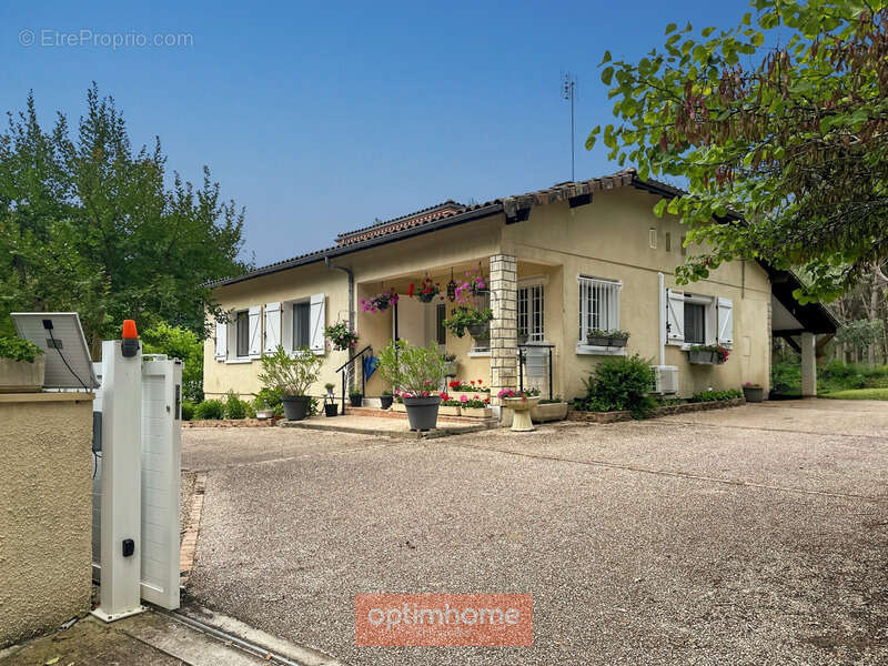 Maison à CAZAUBON