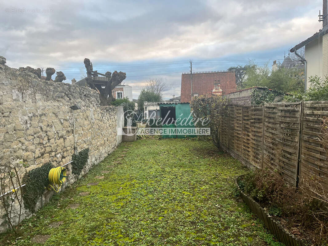 Maison à SAINT-LEU-LA-FORET