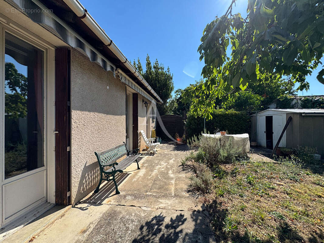 Gaillac. maison de +/- 67 m² - photo 2