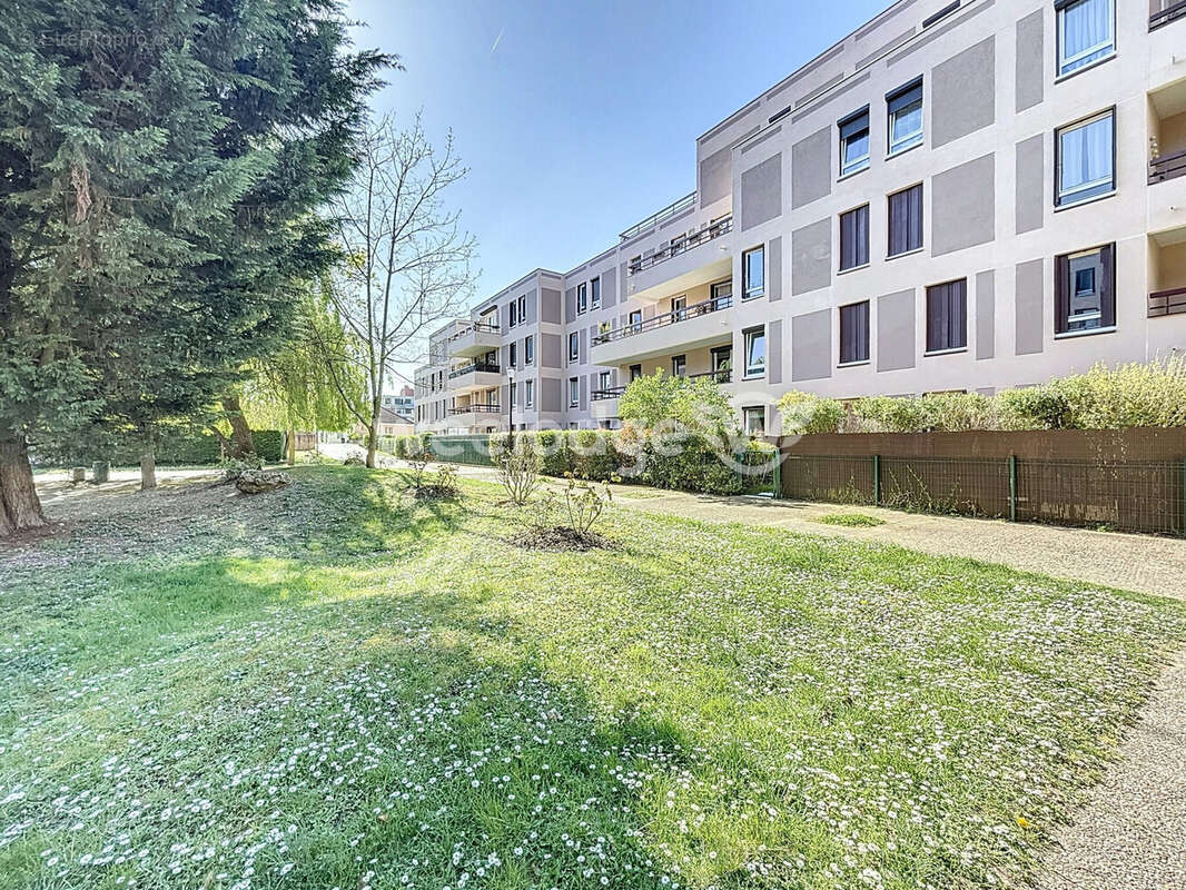 Appartement à ERAGNY