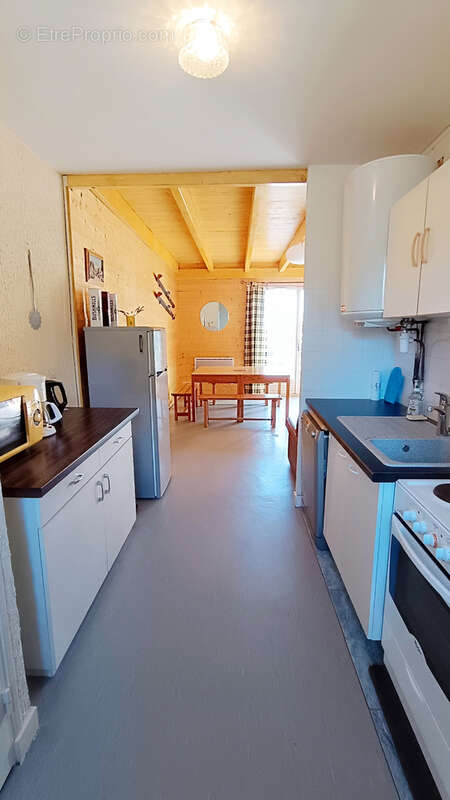 Appartement à COMPAINS