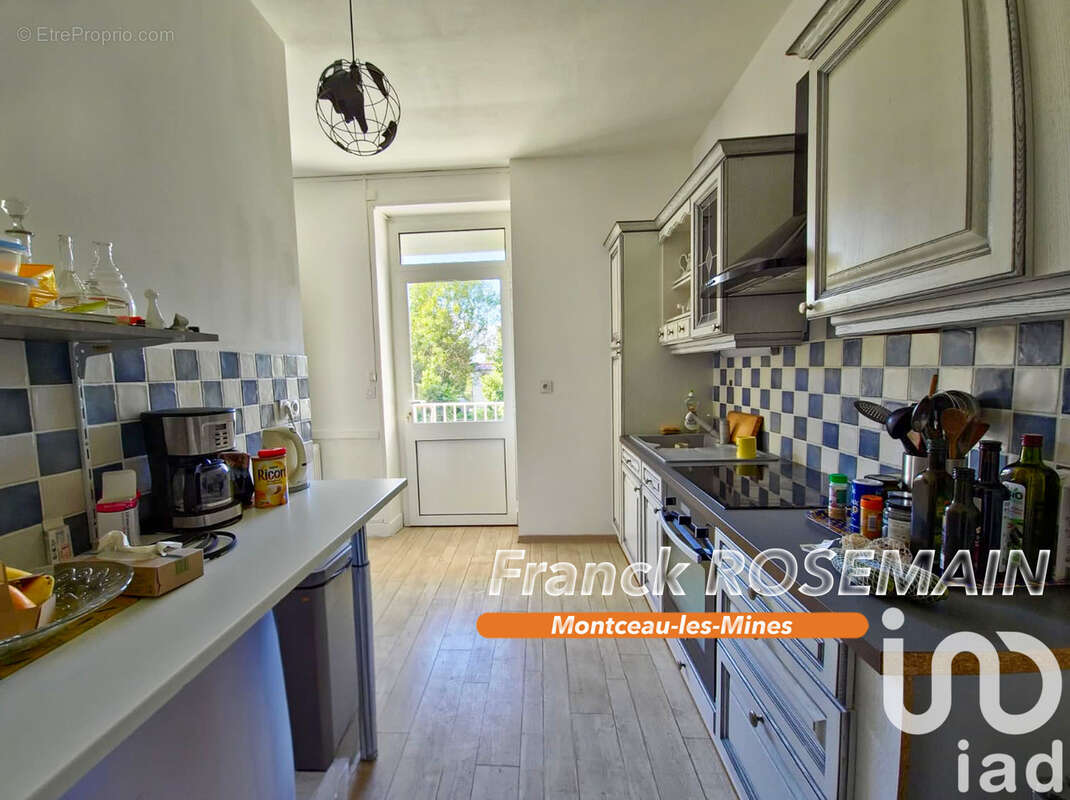 Photo 8 - Appartement à MONTCEAU-LES-MINES