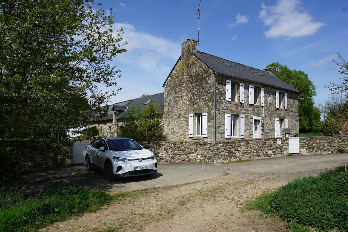 Maison à PONTIVY