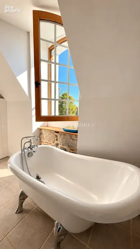Très bel appartement dans un château avec parc et lac - photo 10