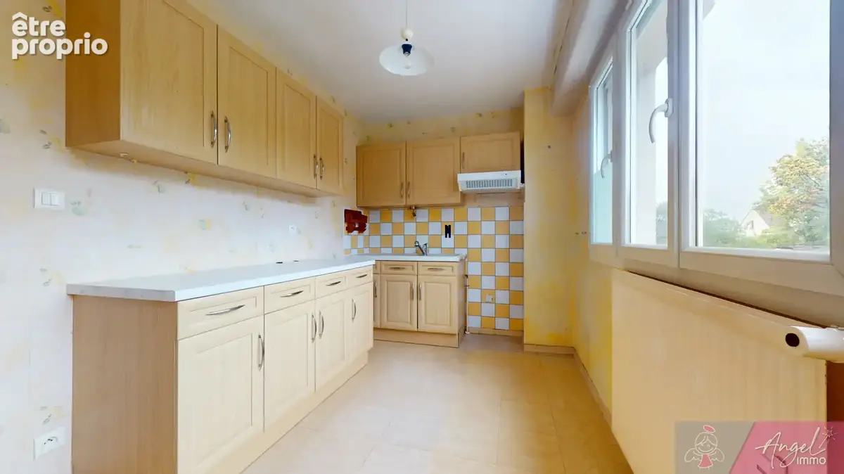 Appartement lumineux de 95 m2 avec 3 chambres, balcon et garage   Dole - photo 4