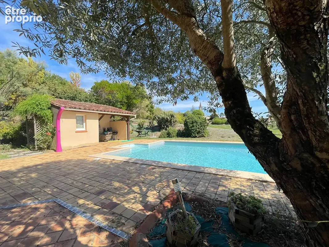 Magnifique maison + piscine dans un environnement privilégié - photo 2