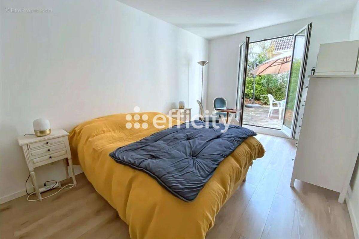 Maison à NOISY-LE-GRAND