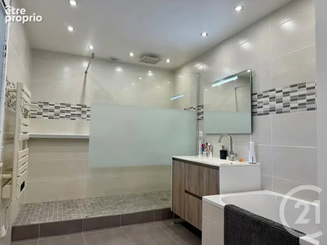 Maison 5 pièces 136 m² à vendre à Abondant (28410) - photo 7