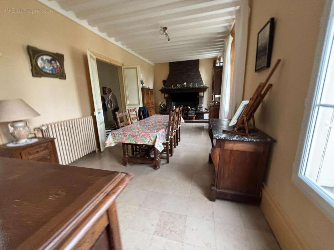 Maison 282 m² à Les Damps  - photo 4