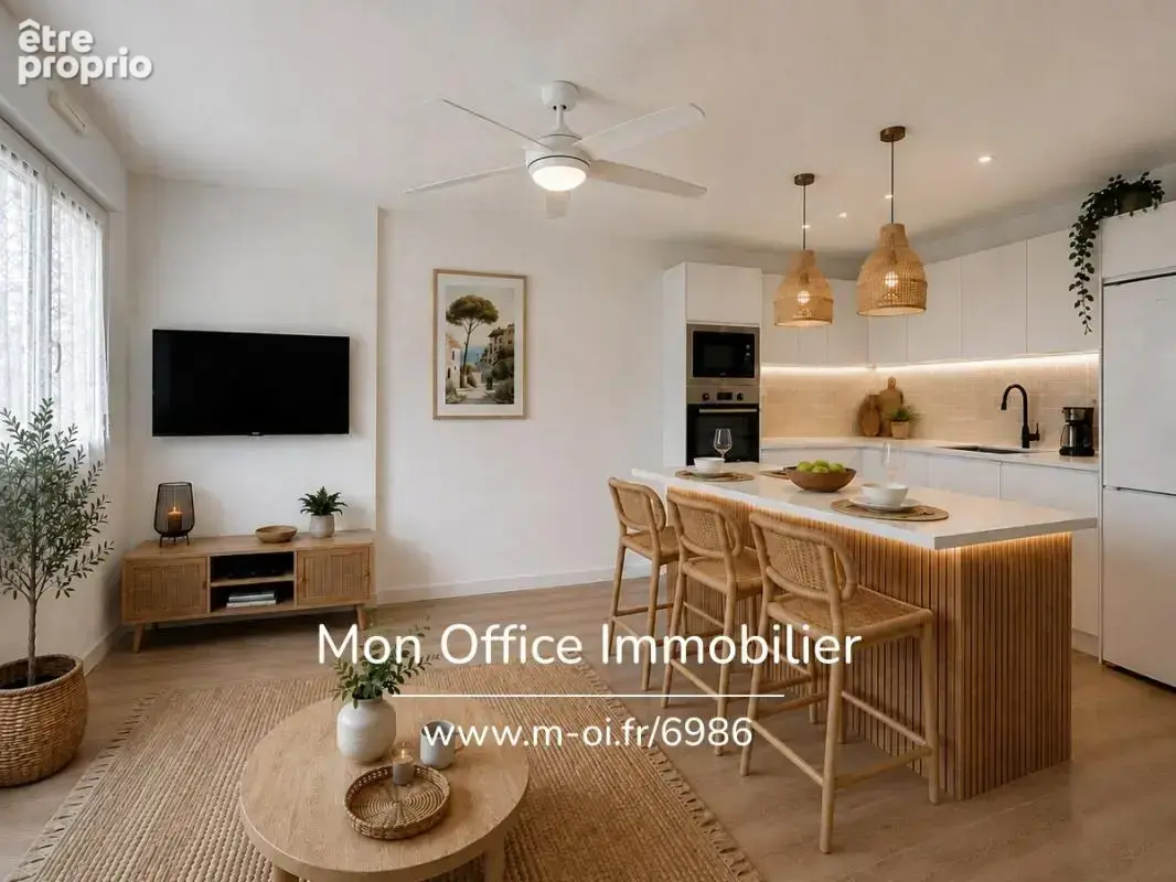 Référence : 6986-les - appartement centre ville 43m2 avec parking de cavalaire sur mer - photo 2