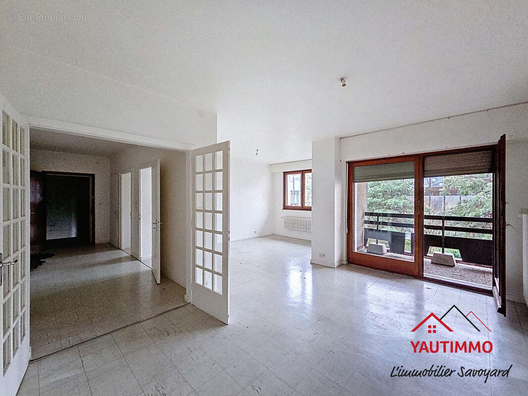 Appartement à SAINT-JULIEN-EN-GENEVOIS