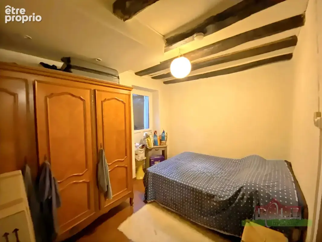 Maison ancienne avec dependance, 900 m2 de terrain - photo 8