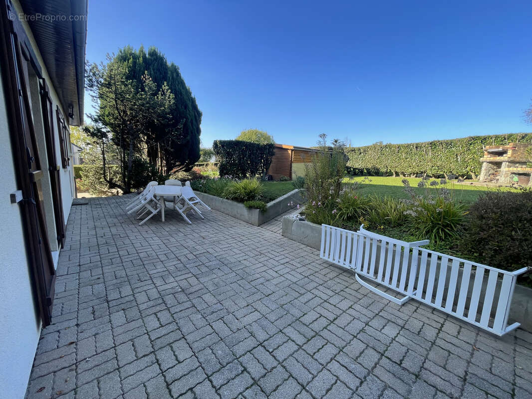 Maison à SAINT-GERMAIN-D&#039;ELLE