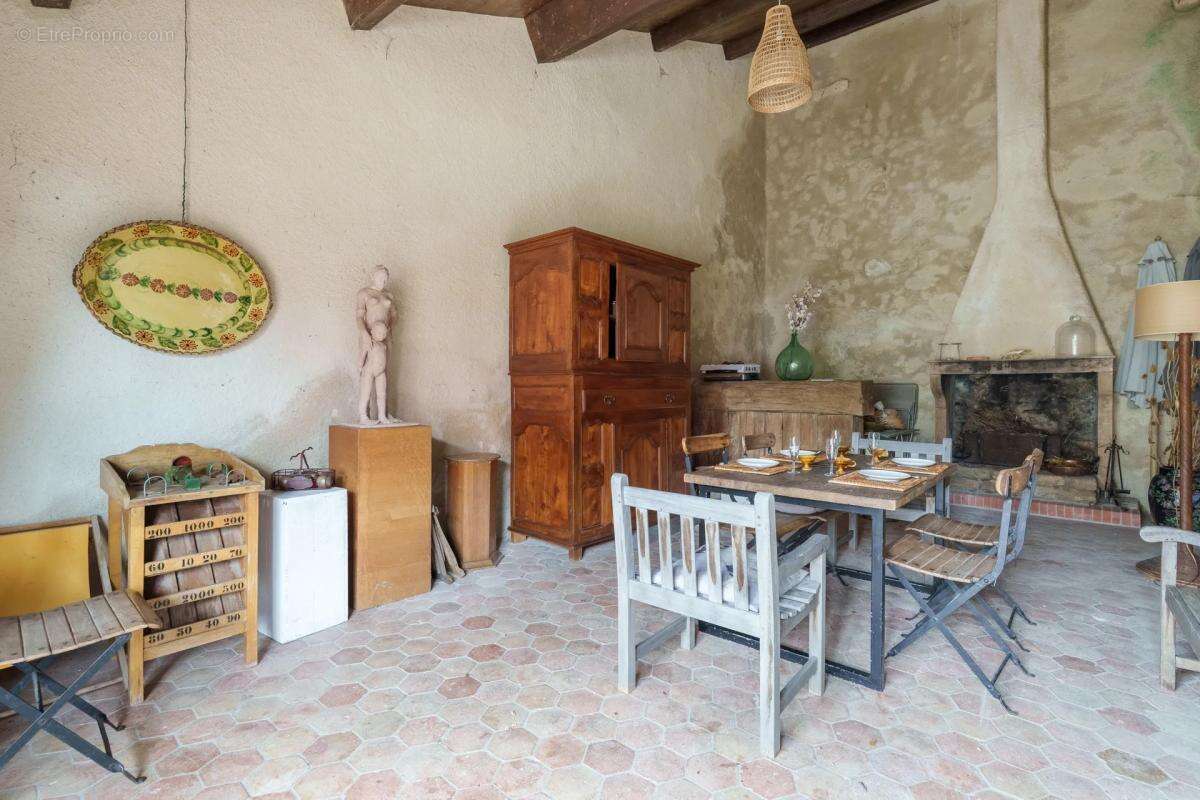 Belle maison de 9 pièces avec piscine à Baubigny - photo 10