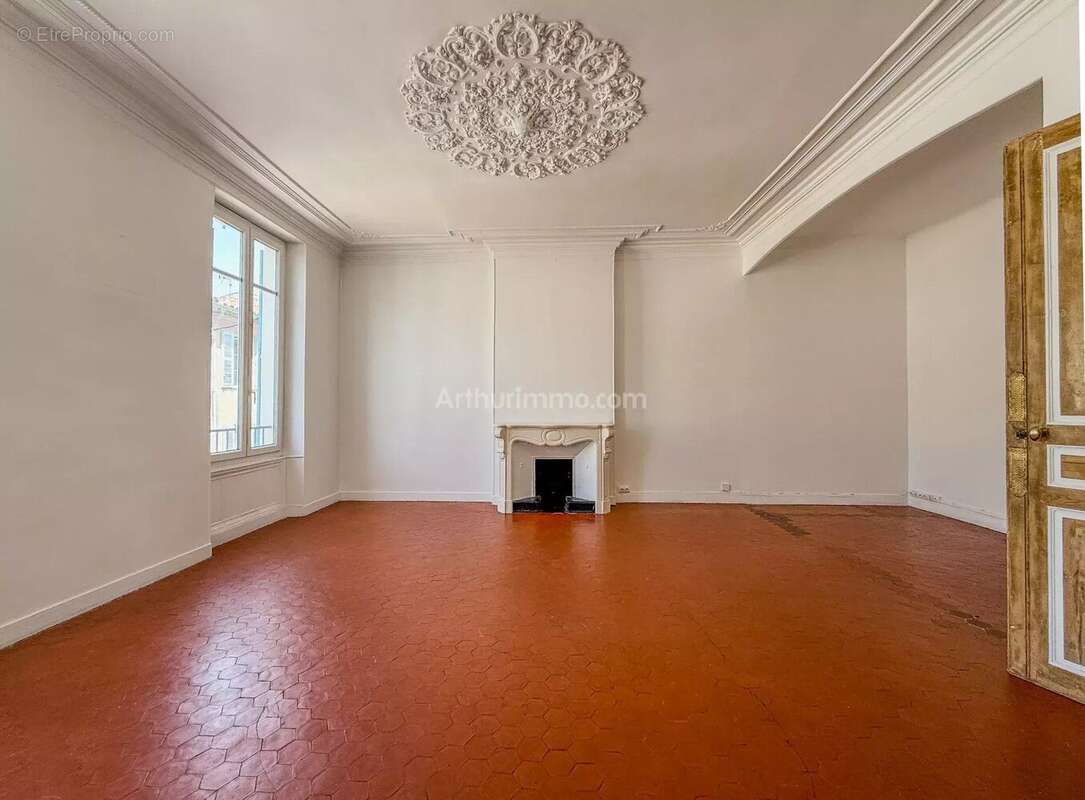 Appartement à DRAGUIGNAN