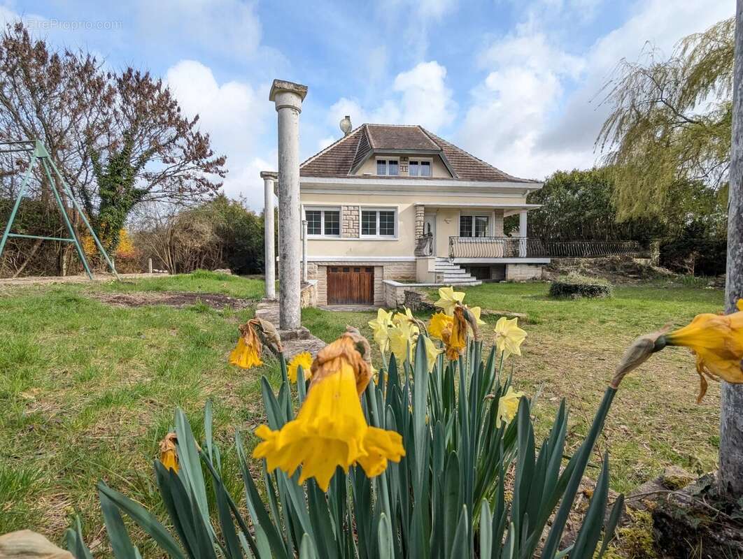 Maison à PACY-SUR-EURE
