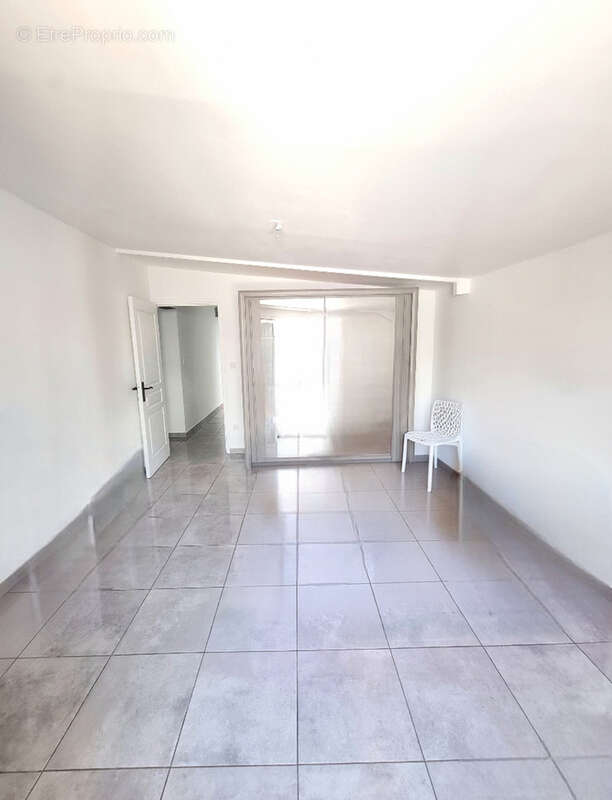 Maison à SAINTE-SUZANNE