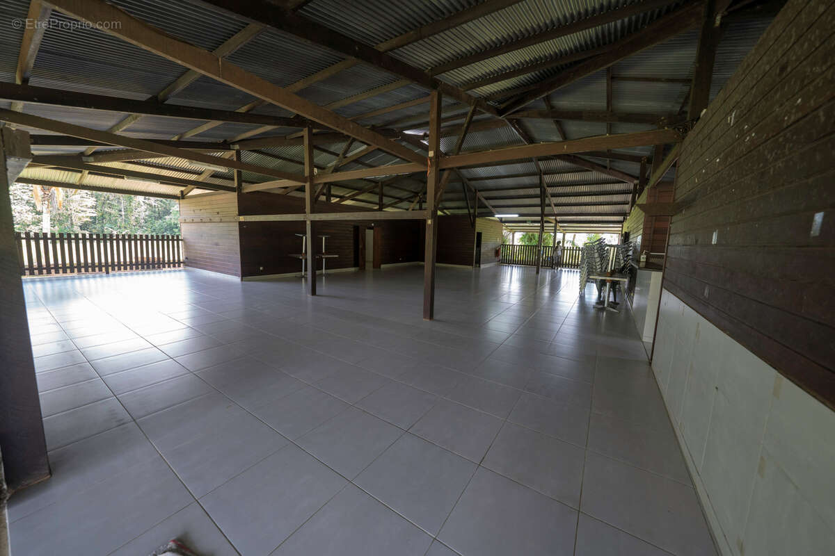 Maison à MONTSINERY-TONNEGRANDE