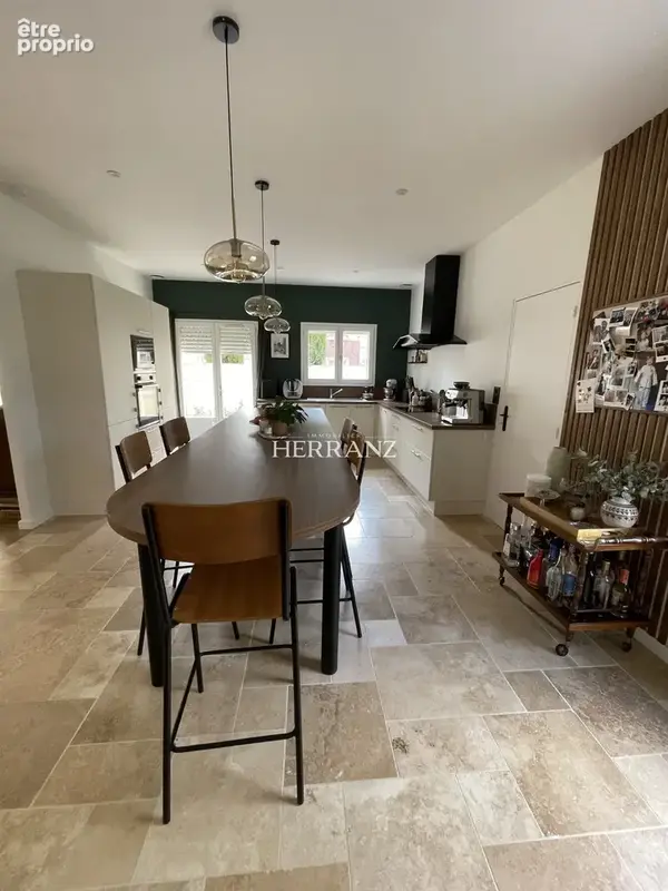 Maison contemporaine, beaux volumes, 5 chambres sans travaux - photo 3