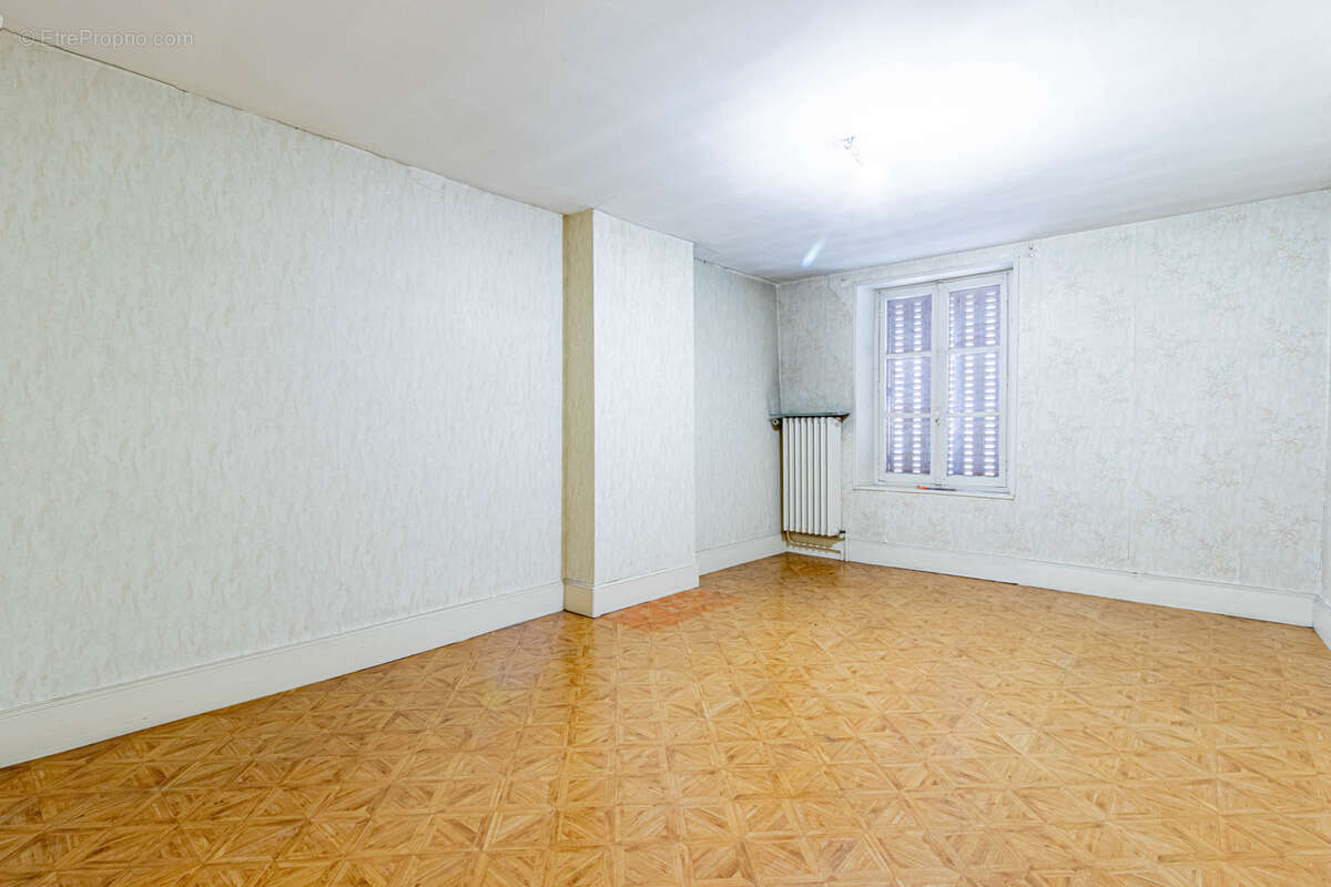 Maison à BOGNY-SUR-MEUSE