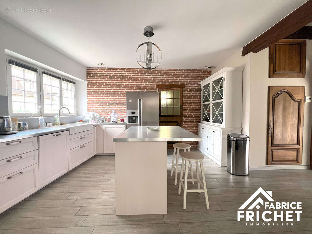 Maison 210 m² à Blaru  - photo 5