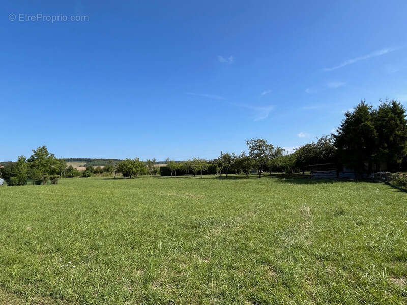 Terrain à SILMONT