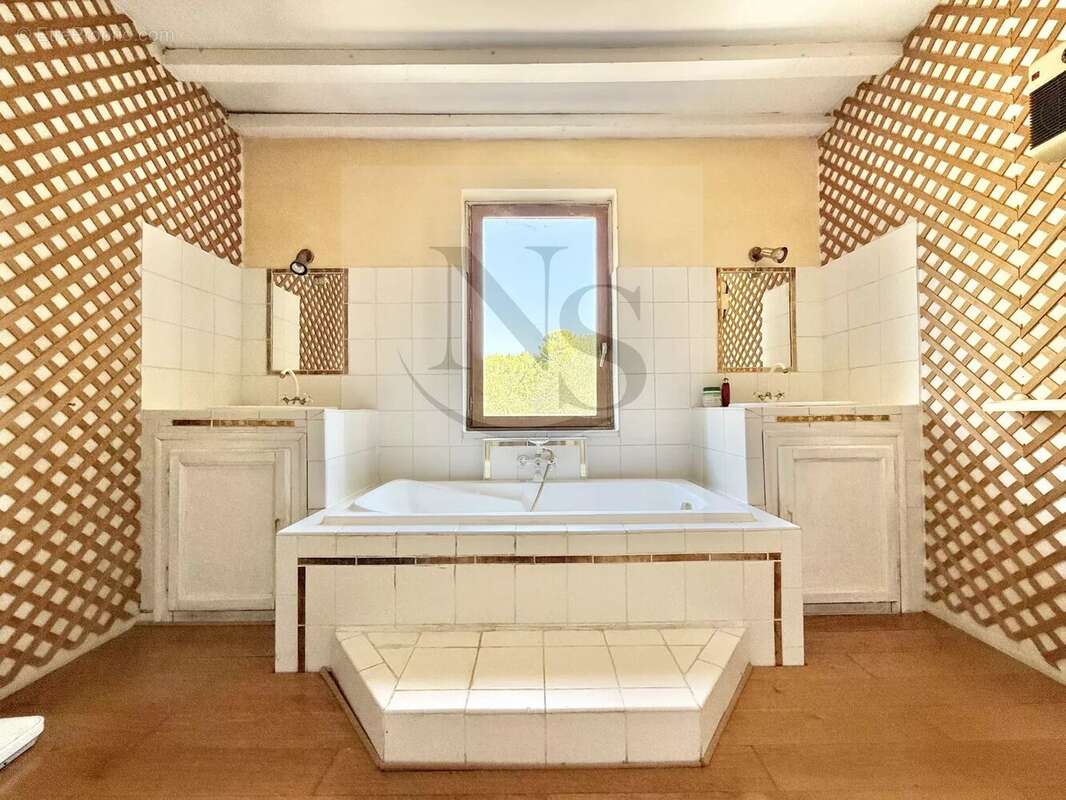 Maison à AIX-EN-PROVENCE