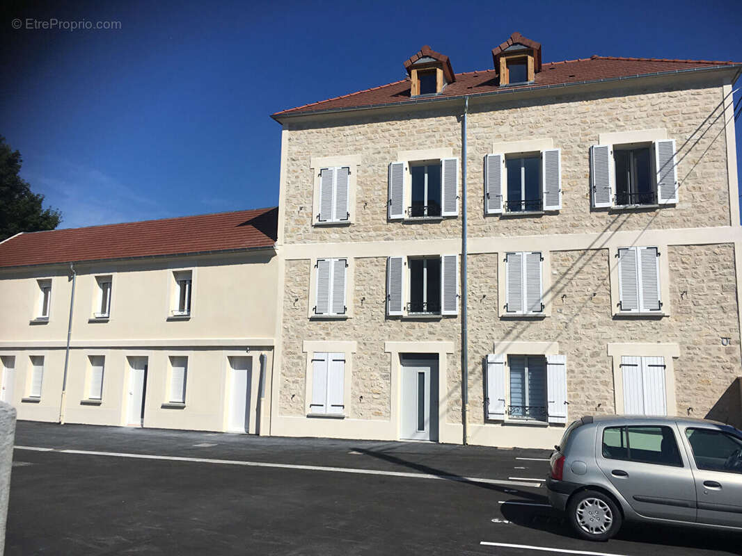 Appartement à PERSAN