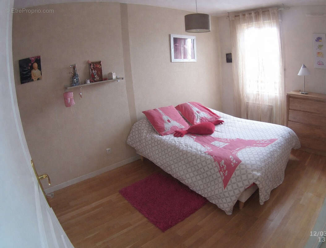 Appartement à BOURGOIN-JALLIEU