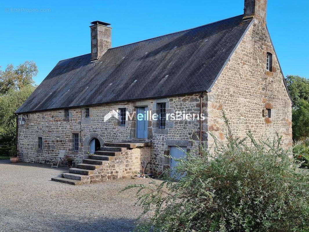 Maison à BELLOU-EN-HOULME