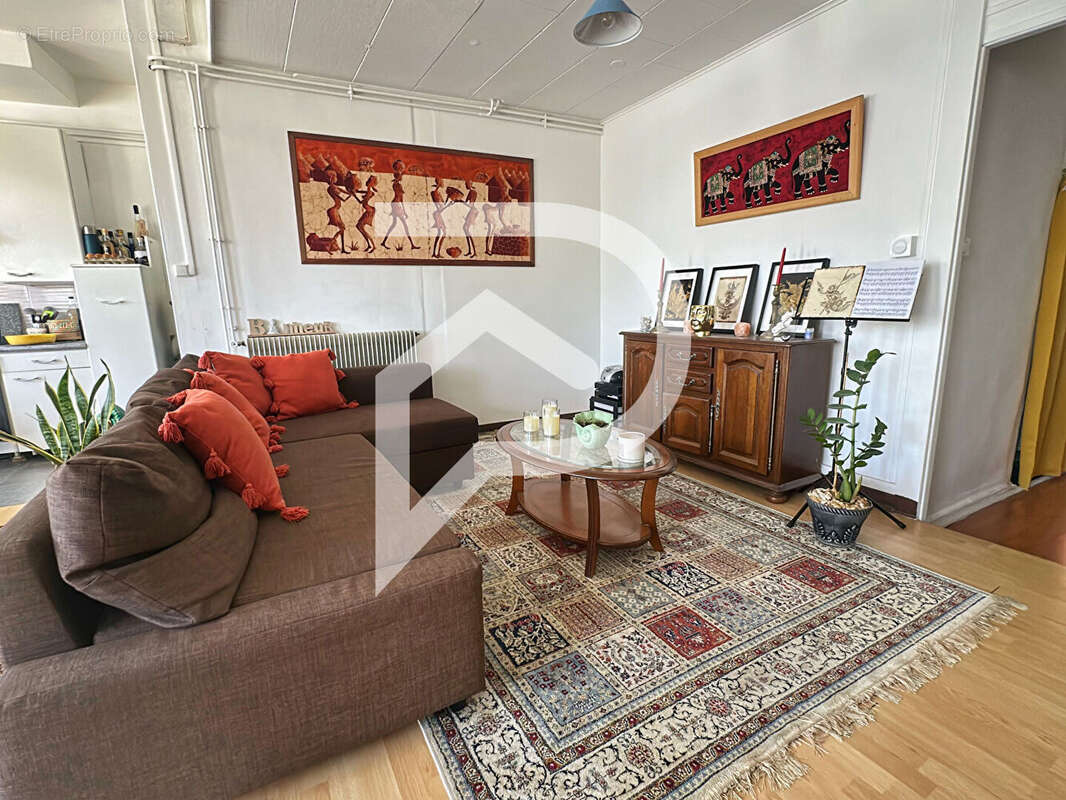 Appartement à MONTLUEL