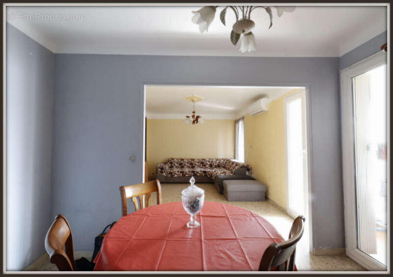 Appartement à MARSEILLE-11E