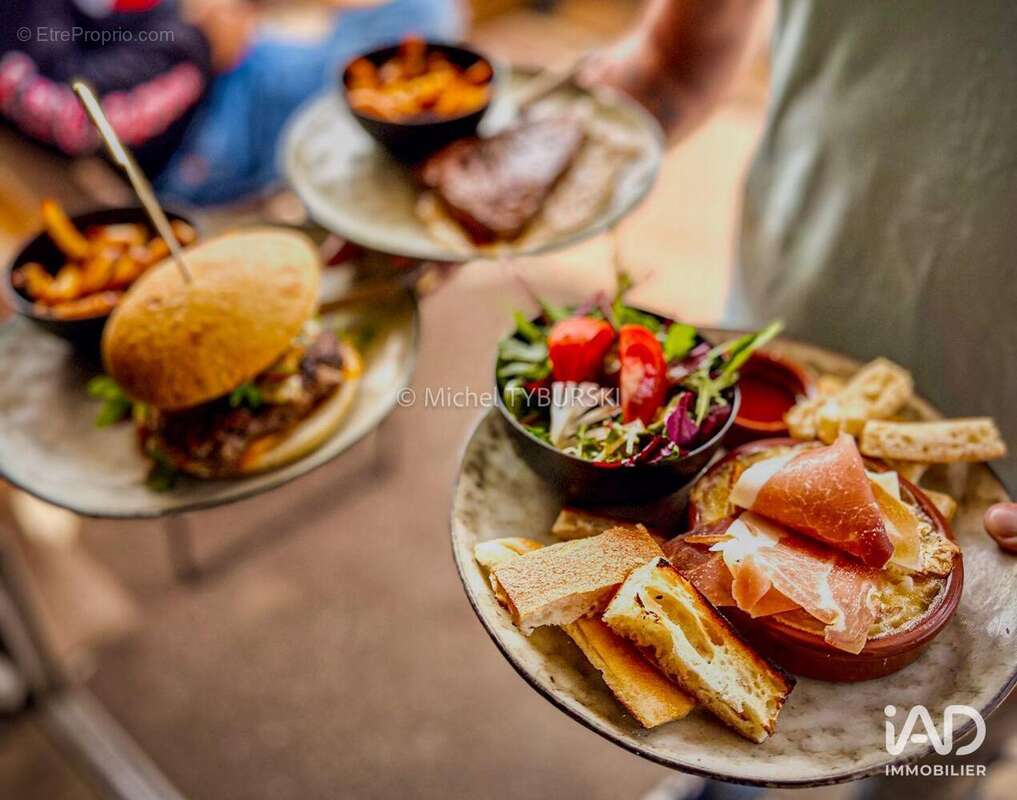 Photo 7 - Commerce à FREJUS