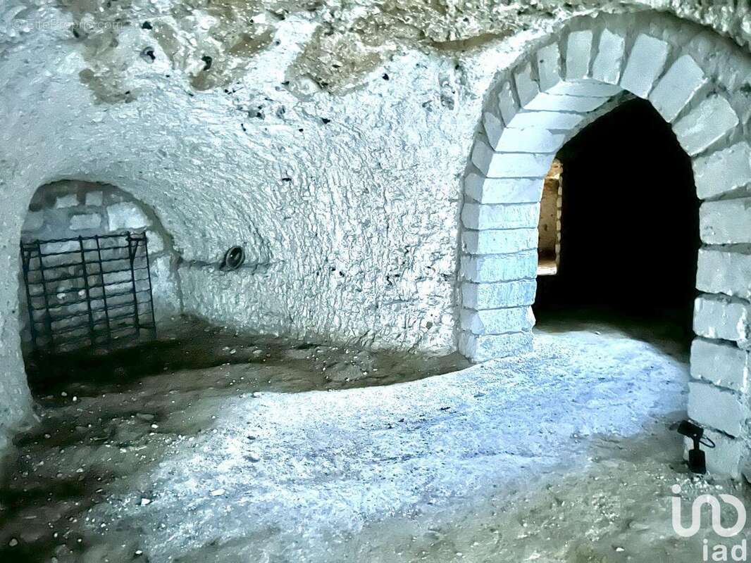 Photo 5 - Maison à SERGINES