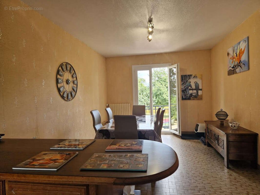 Maison à SAINT-THURIAU