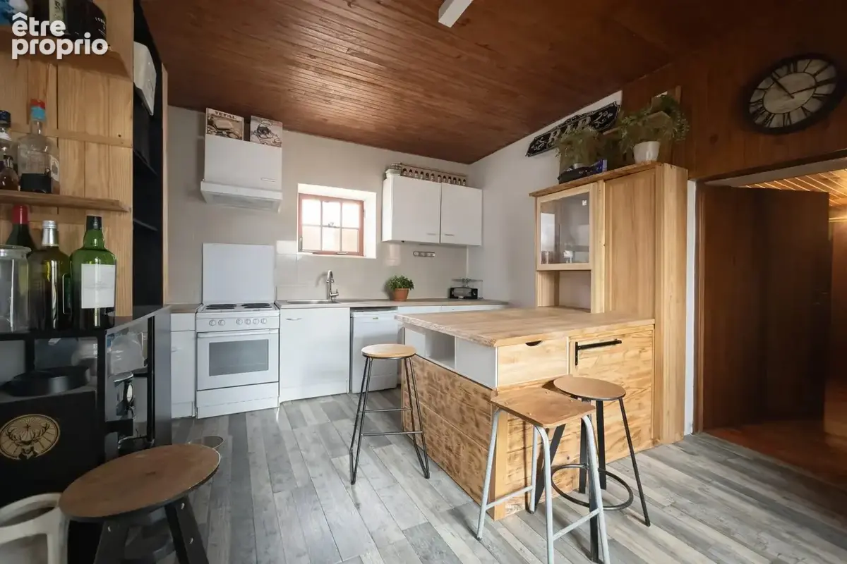 Maison 5 pièces 120 m² à vendre à Besse-Et-Saint-Anastaise (63610) - photo 9