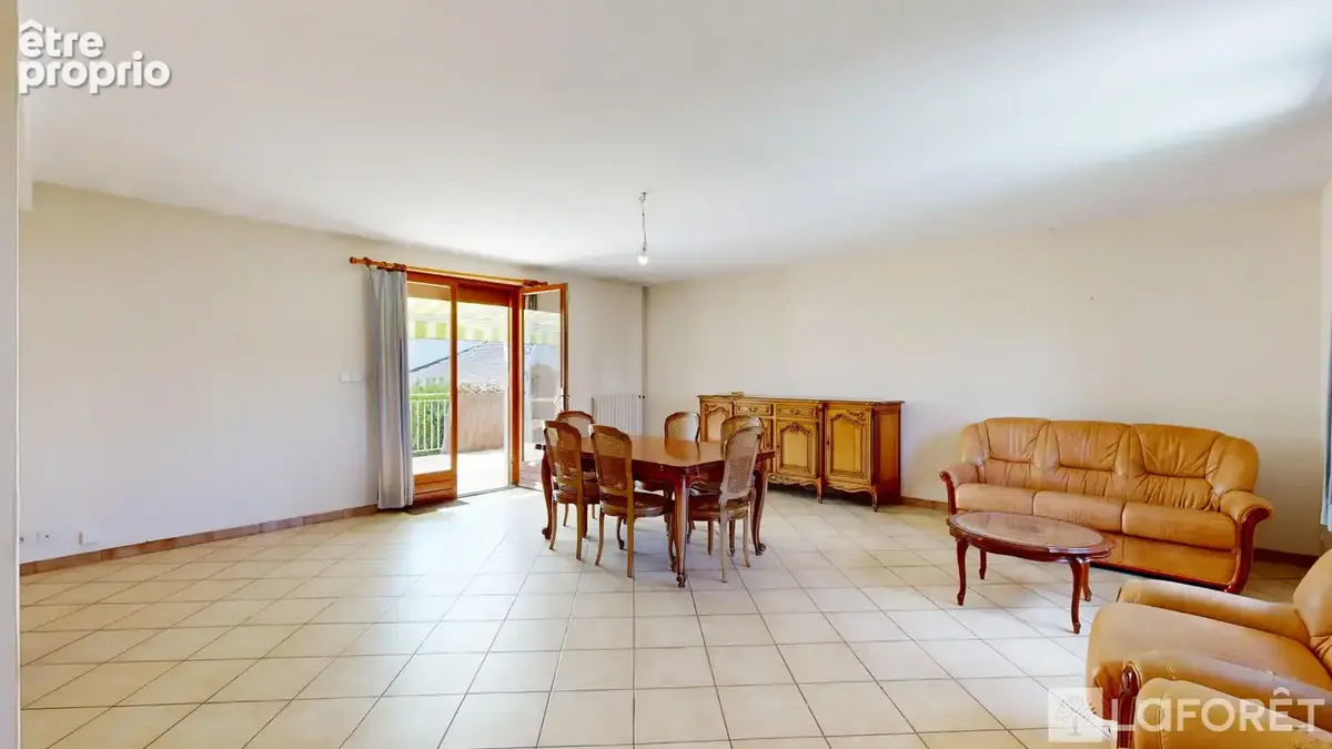 Maison t6 à moulins - photo 3