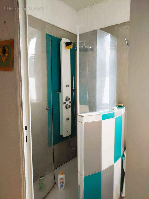 Maison à LES OLLIERES-SUR-EYRIEUX