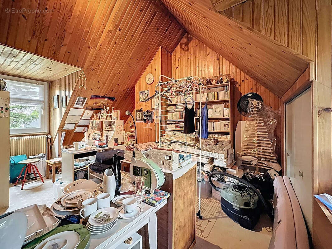 Maison à OZOIR-LA-FERRIERE