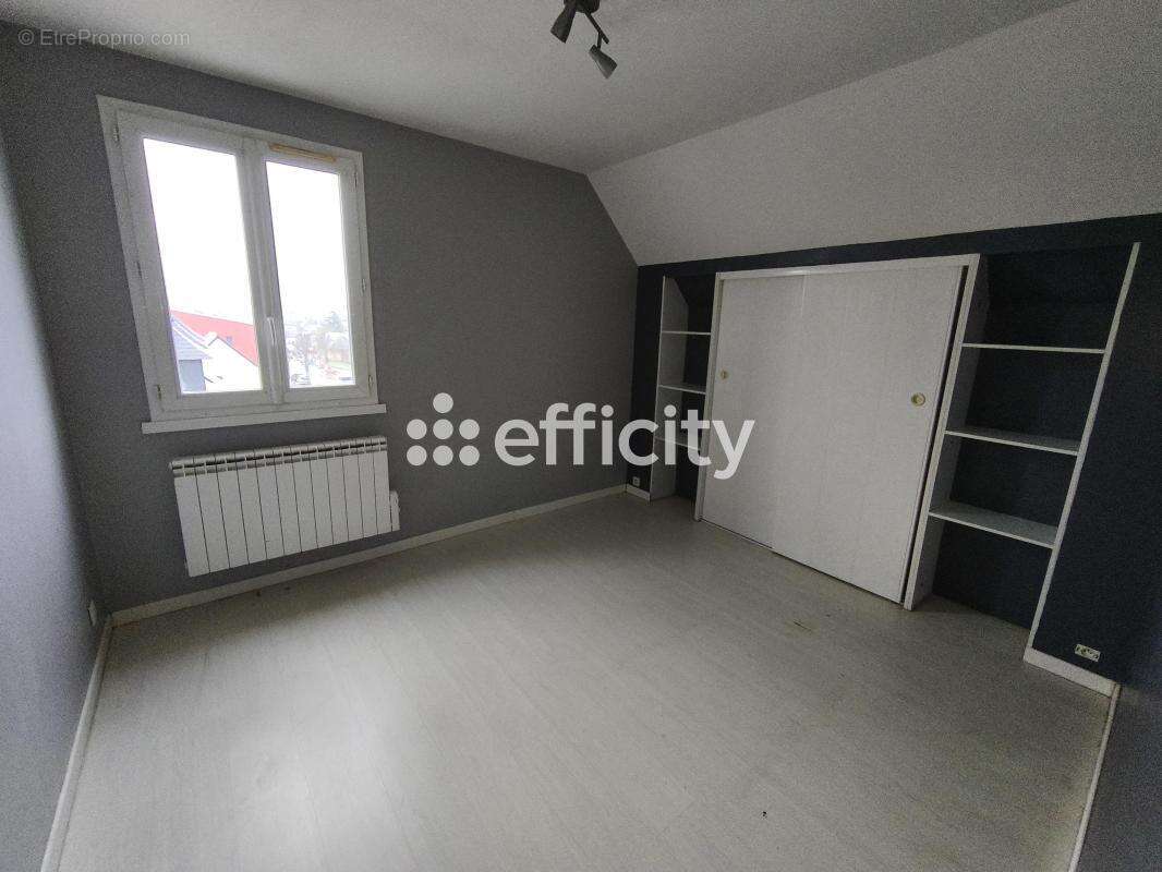 Maison 186 m² à Iffendic  - photo 19
