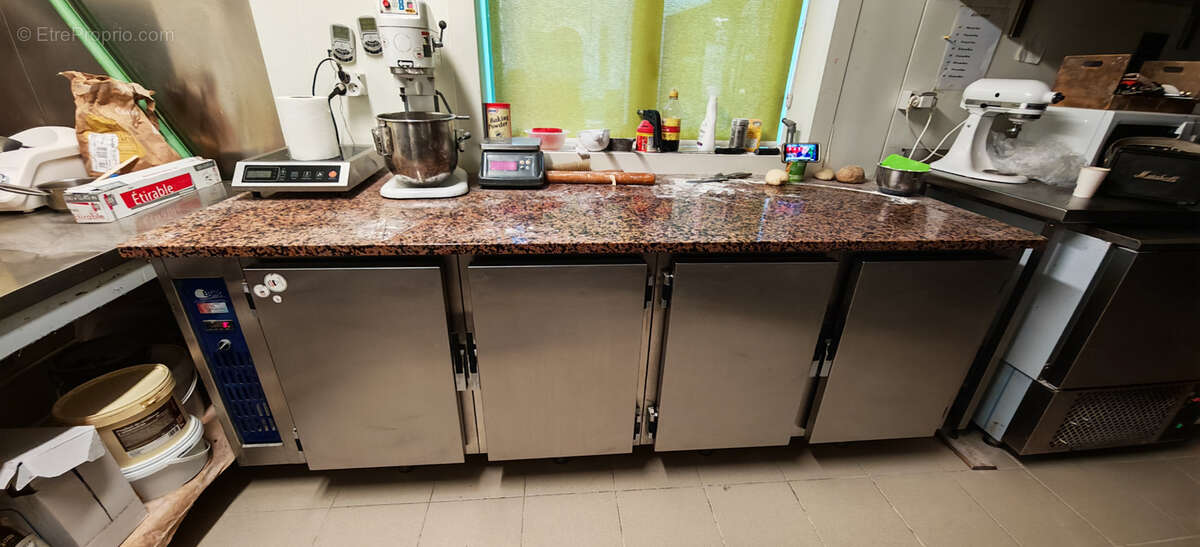 Commerce à SAINT-SULPICE-DES-LANDES