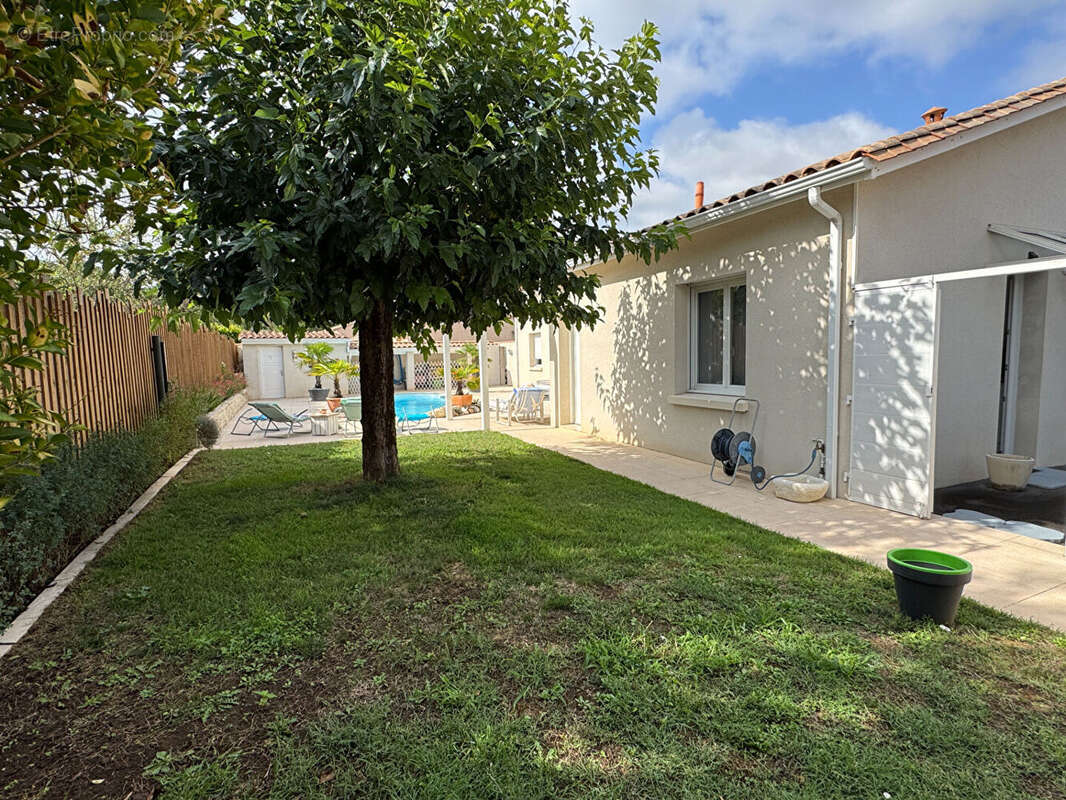 Maison L Isle D Espagnac 5 pièce(s) 132 m2 - photo 17