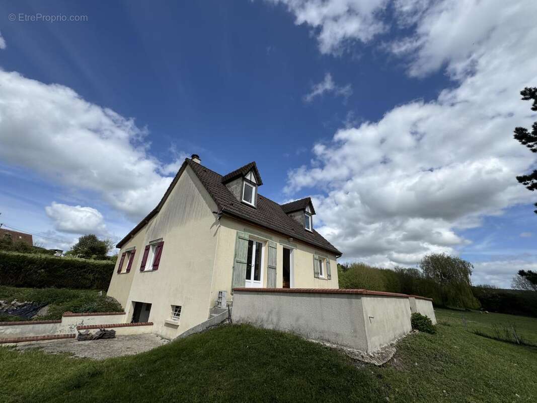 Maison 100 m² à Tordouet  - photo 2